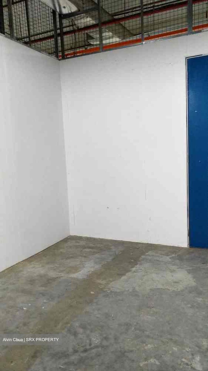 Imm Building (D22), Warehouse #570062571
